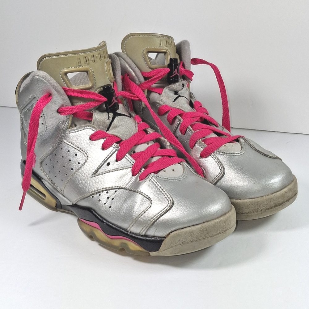 Air Jordan Retro 6 Valentine's Day Sneakers Shoes Silver Pink Sz 7y 2013/2014